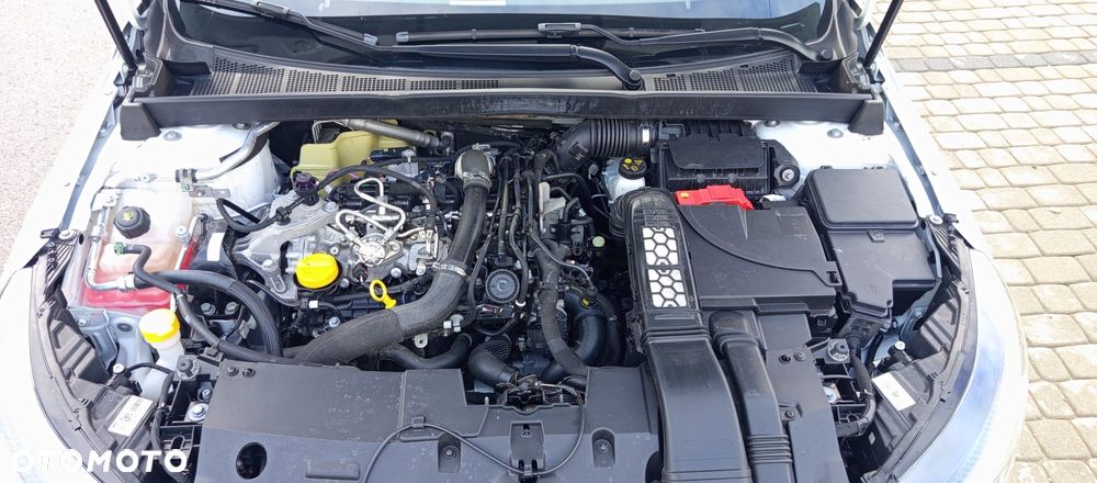 Renault Megane Grandtour TCe 140 GPF BUSINESS EDITION - 22