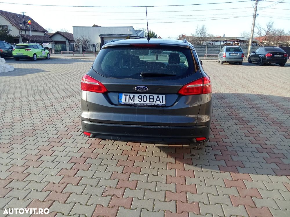 Ford Focus 1.5 TDCi DPF Start-Stopp-System Business - 8