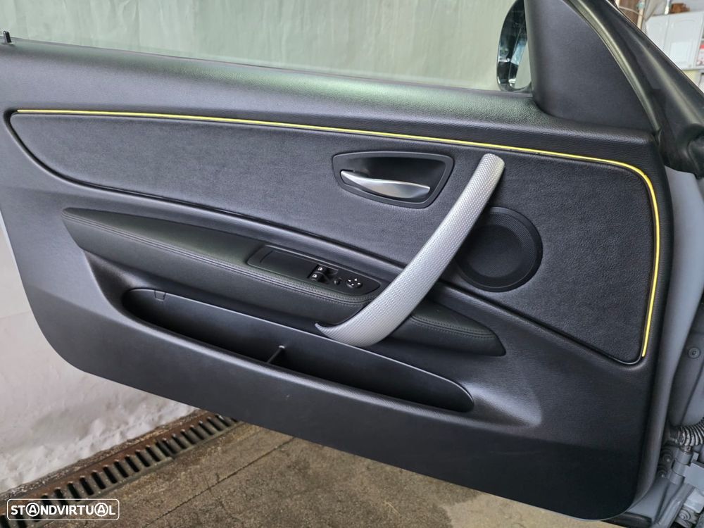 BMW 118 d Limited Edition Lifestyle c/ M Sport Pack - 43