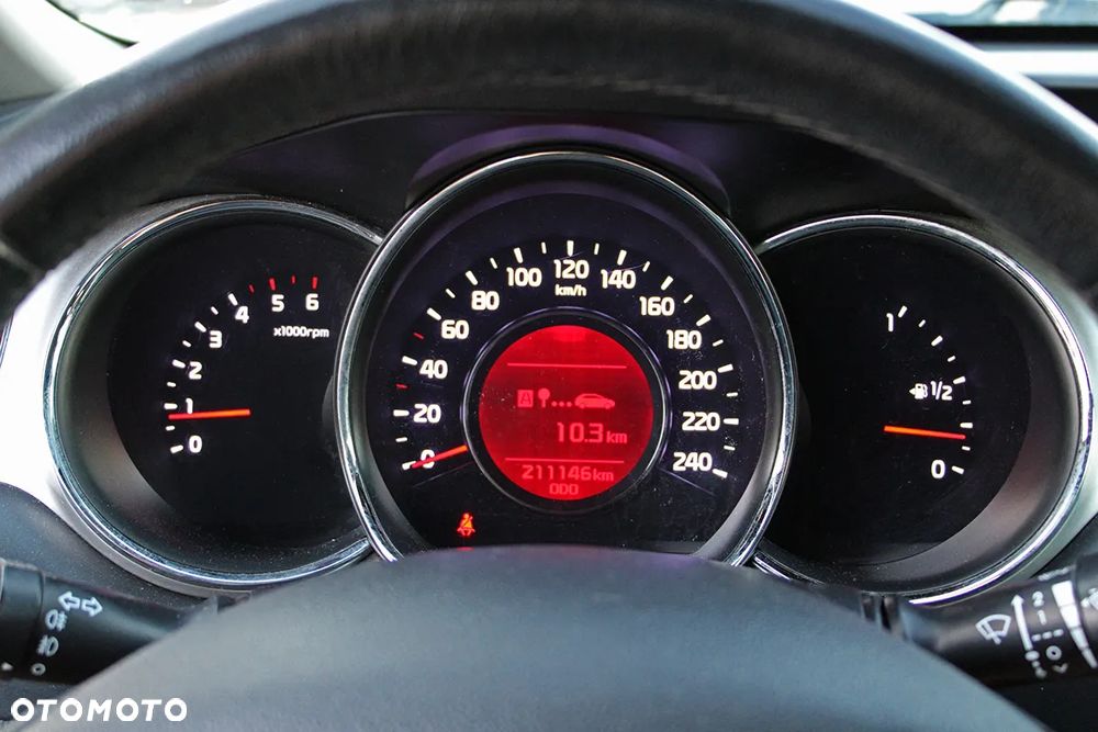 Kia Ceed 1.6 CRDi 128 Dream-Team Edition - 22