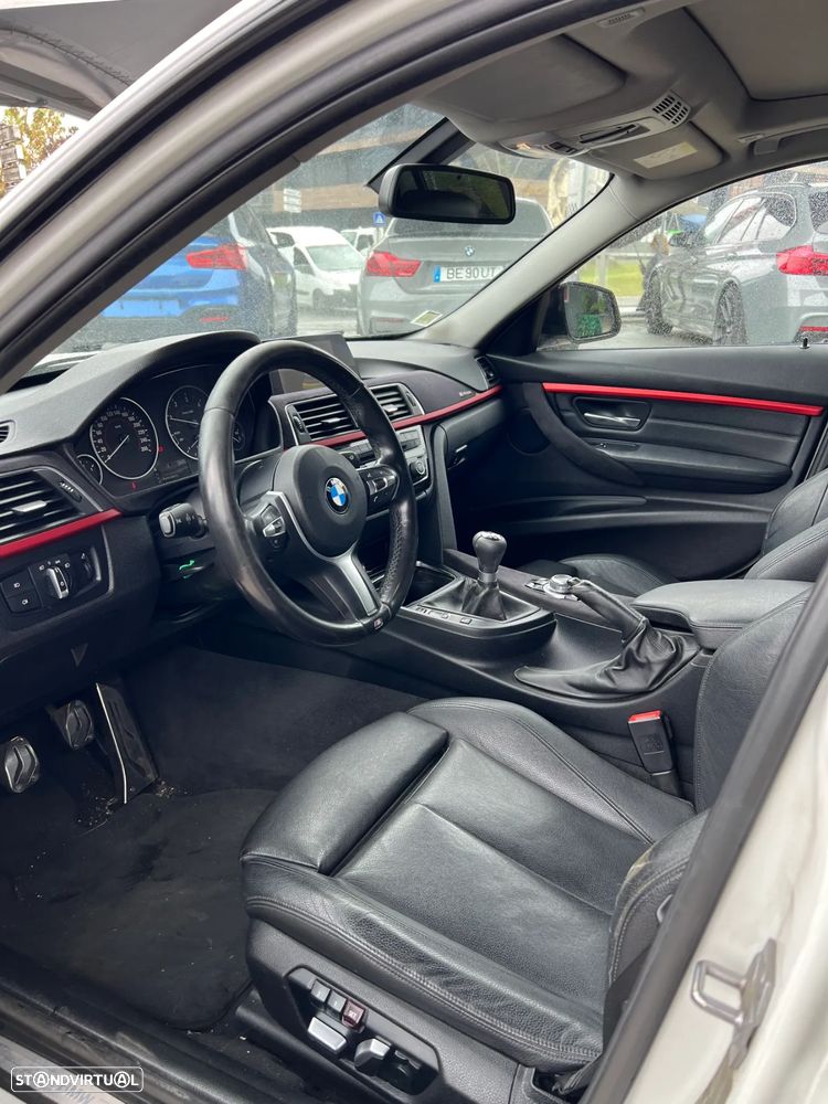 BMW 320 d Touring Pack M - 11