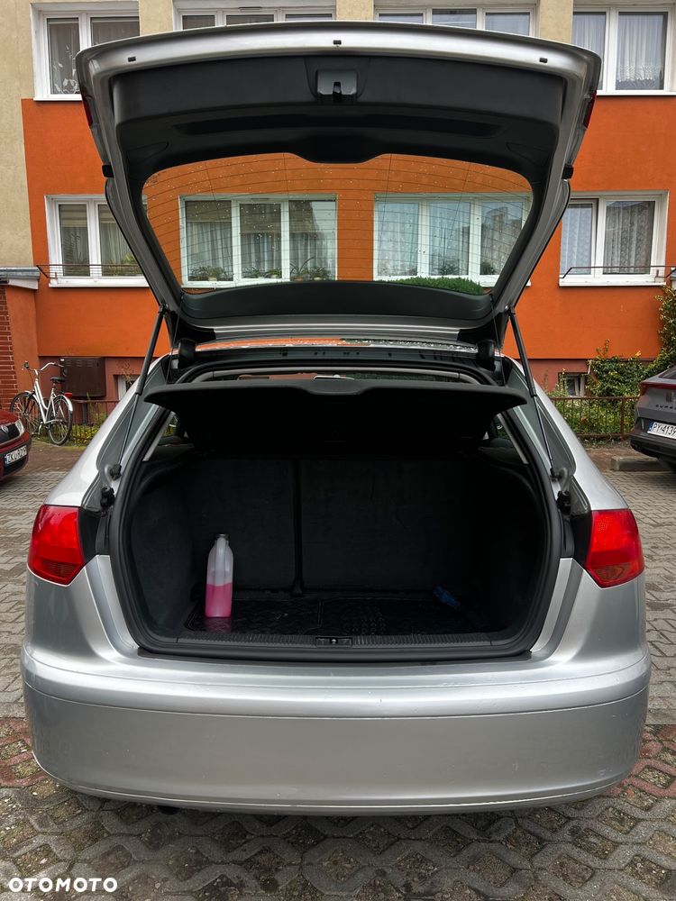 Audi A3 Sportback 1.6 Ambition - 8