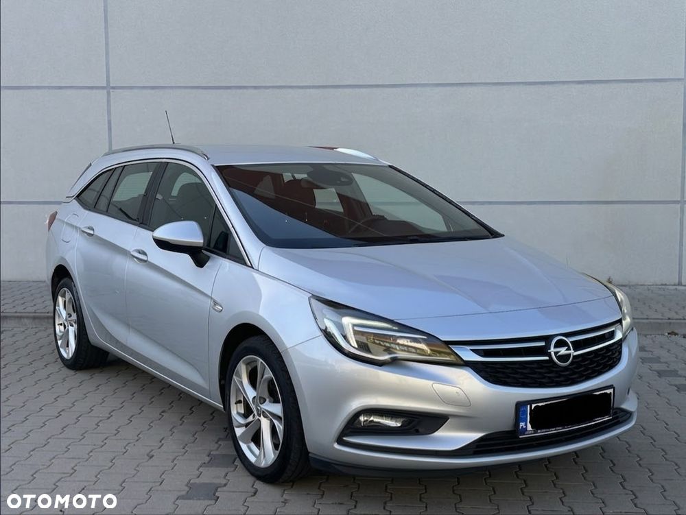 Opel Astra 1.6 CDTI Enjoy - 1