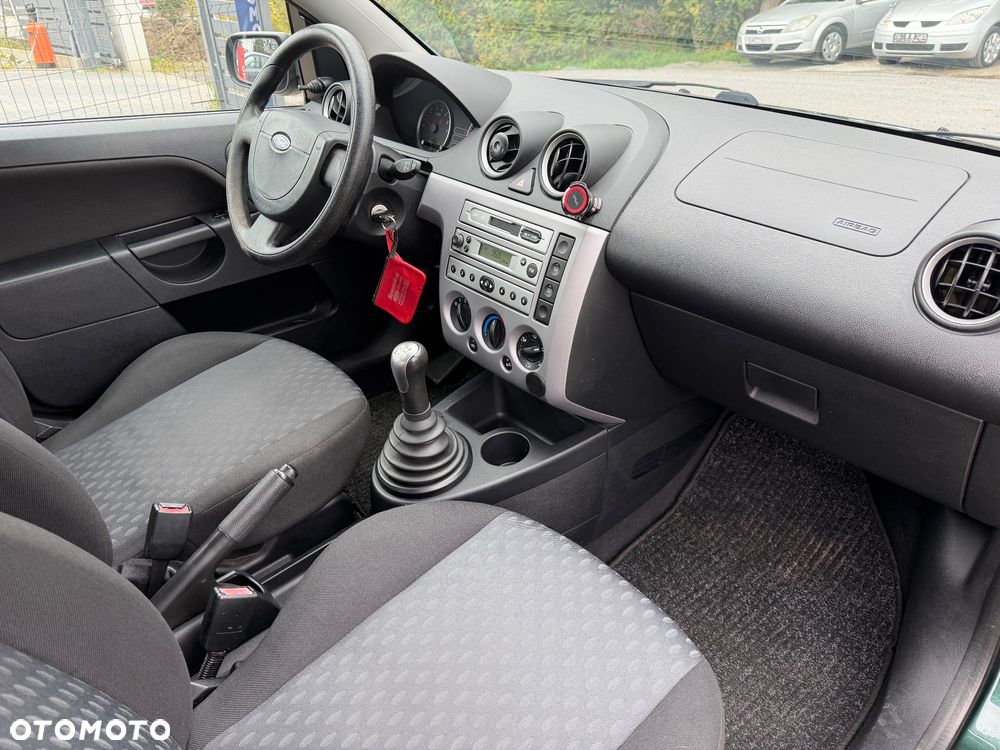Ford Fiesta 1.4 - 17
