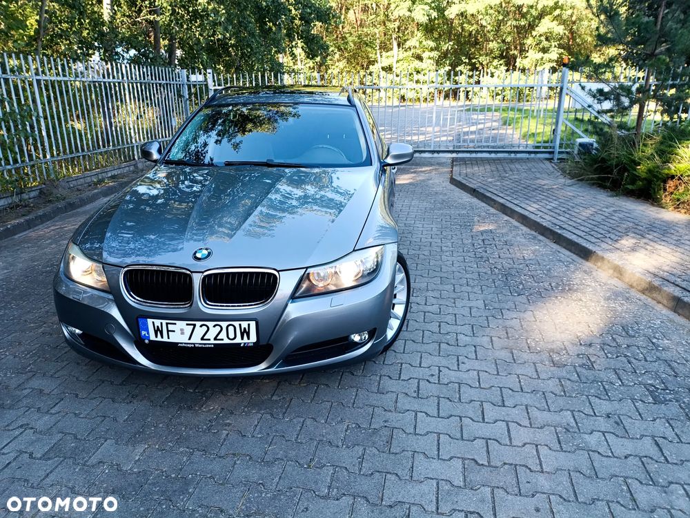 BMW Seria 3 318i Edition Exclusive - 19