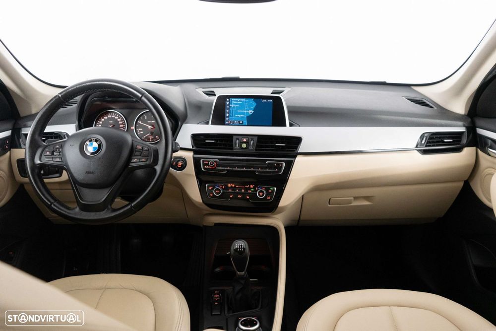 BMW X1 16 d sDrive Advantage - 22