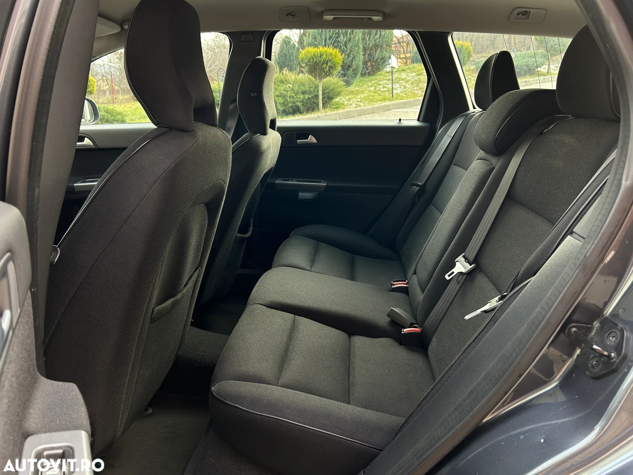 Volvo V50 1.6 D Momentum - 8