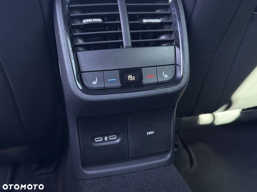 Skoda Octavia 2.0 TDI 4x4 RS DSG - 36