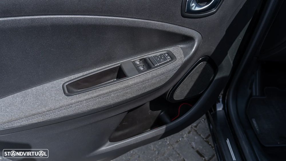 Renault Zoe (c/ Bateria) Limited 50 - 13