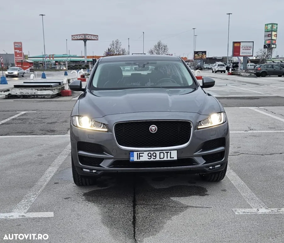 Jaguar F-Pace 20d AWD Aut. Prestige - 13