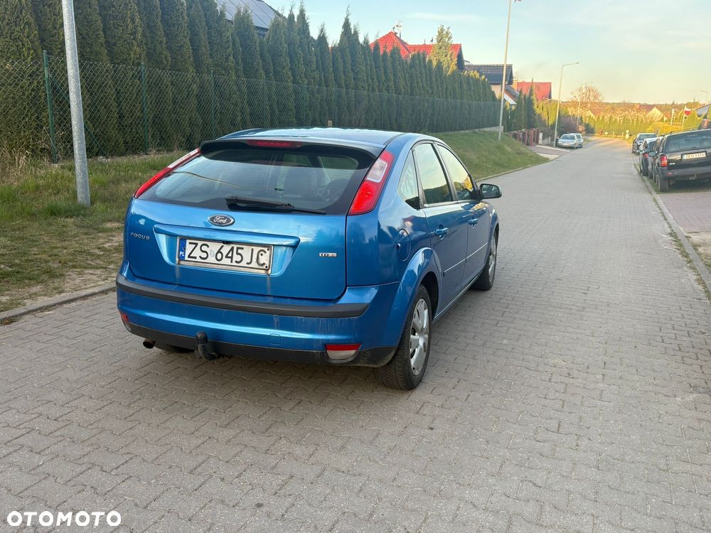 Ford Focus 2.0 TDCi DPF Style - 14