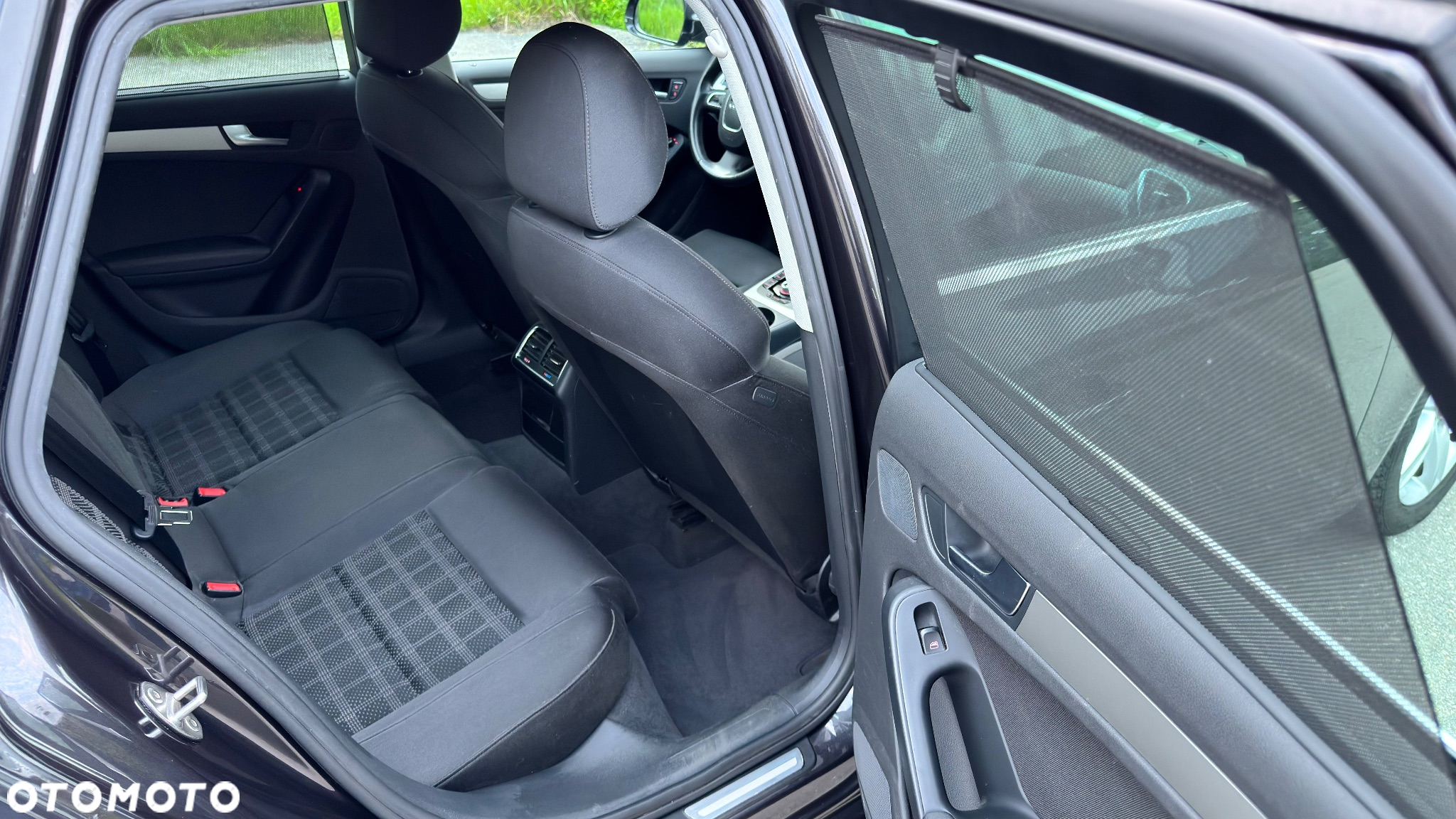 Audi A4 Avant 2.0 TDI DPF Ambiente - 15