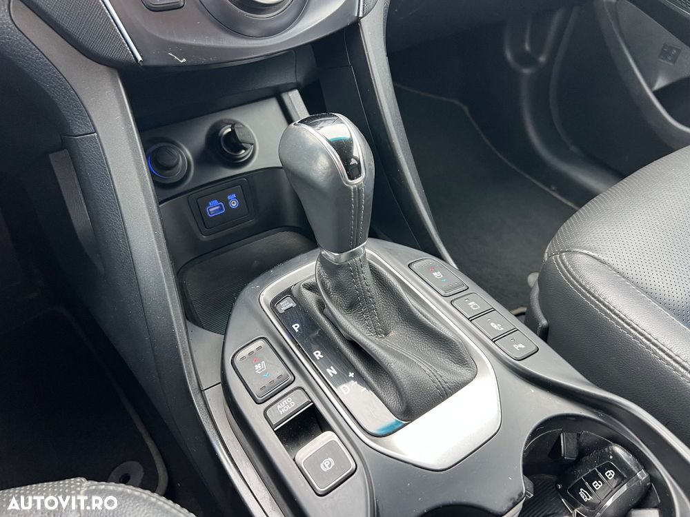 Hyundai Grand Santa Fe 2.2 CRDi ISG 4WD Aut. Exclusive - 28