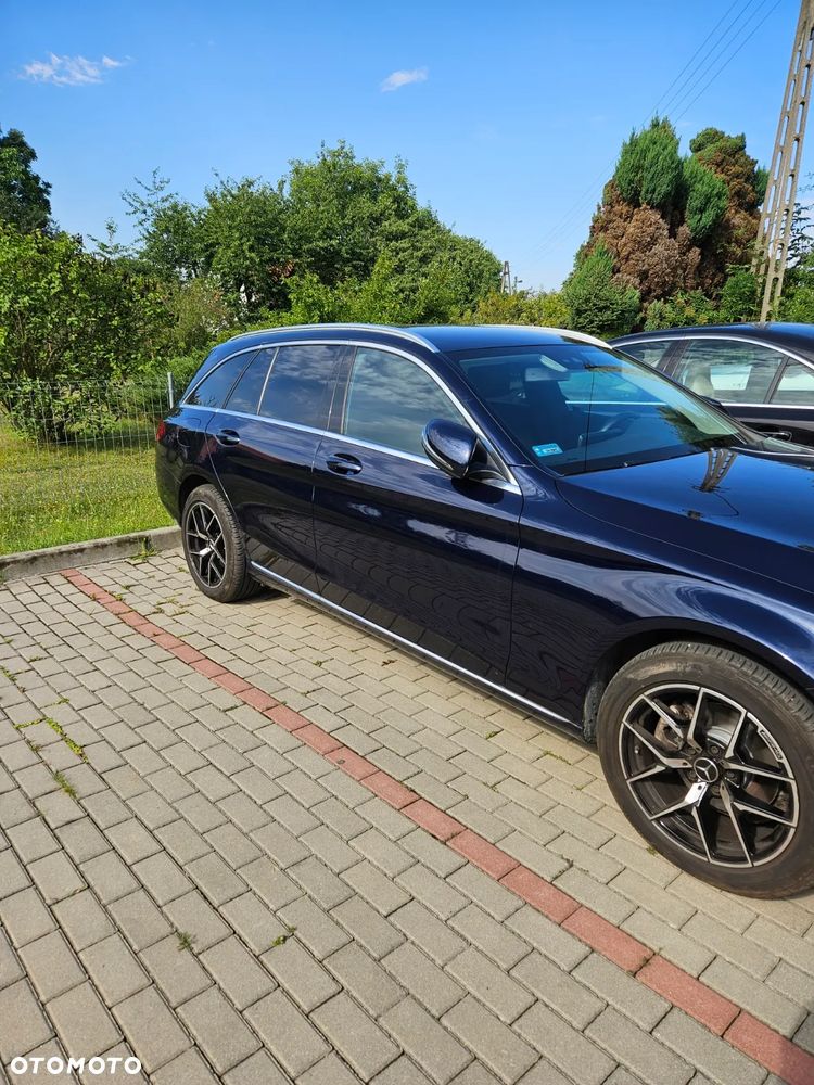 Mercedes-Benz C-Class 2020 photo 3
