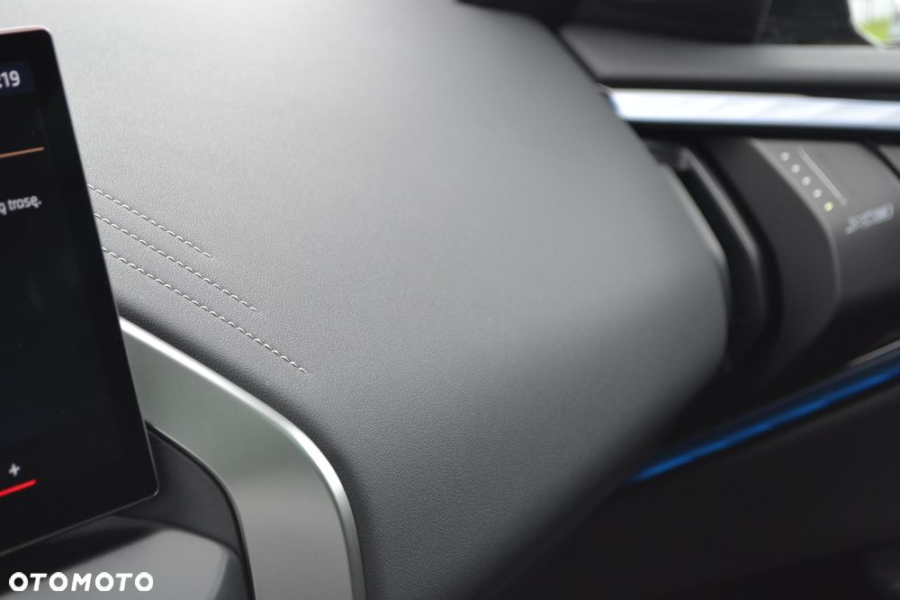 BMW X3 xDrive30e PHEV - 29