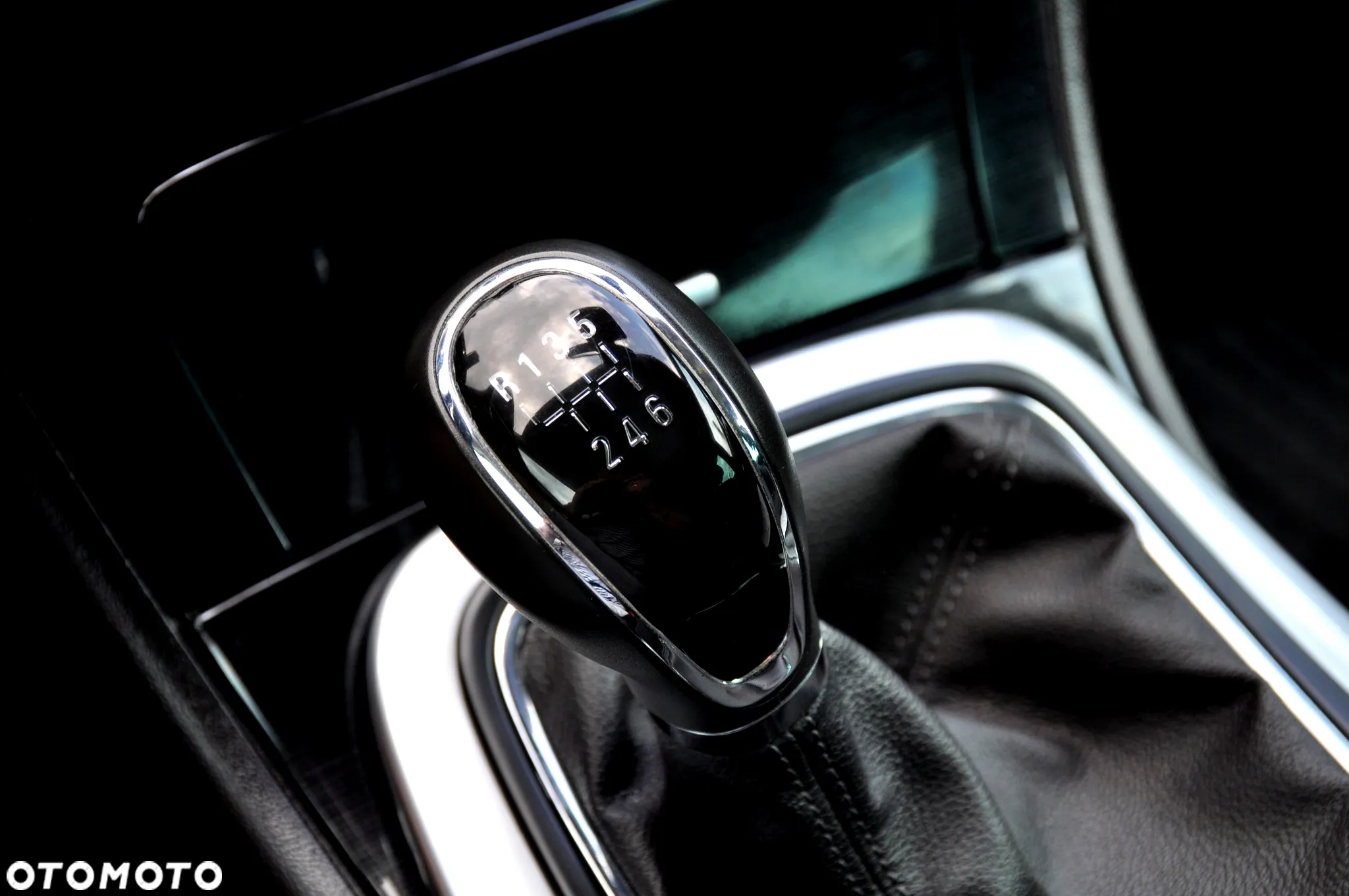 Opel Insignia 2.0 CDTI Cosmo S&S - 34