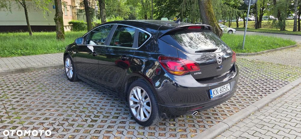 Opel Astra 2.0 CDTI Sport - 4