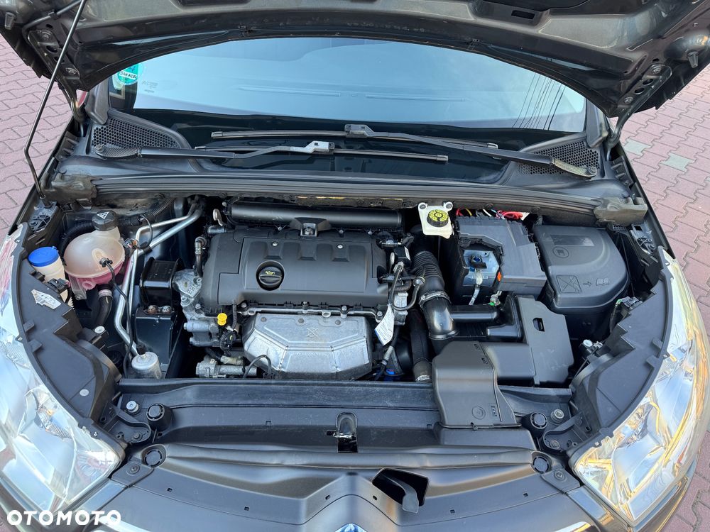 Citroën C4 VTi 120 Exclusive - 38