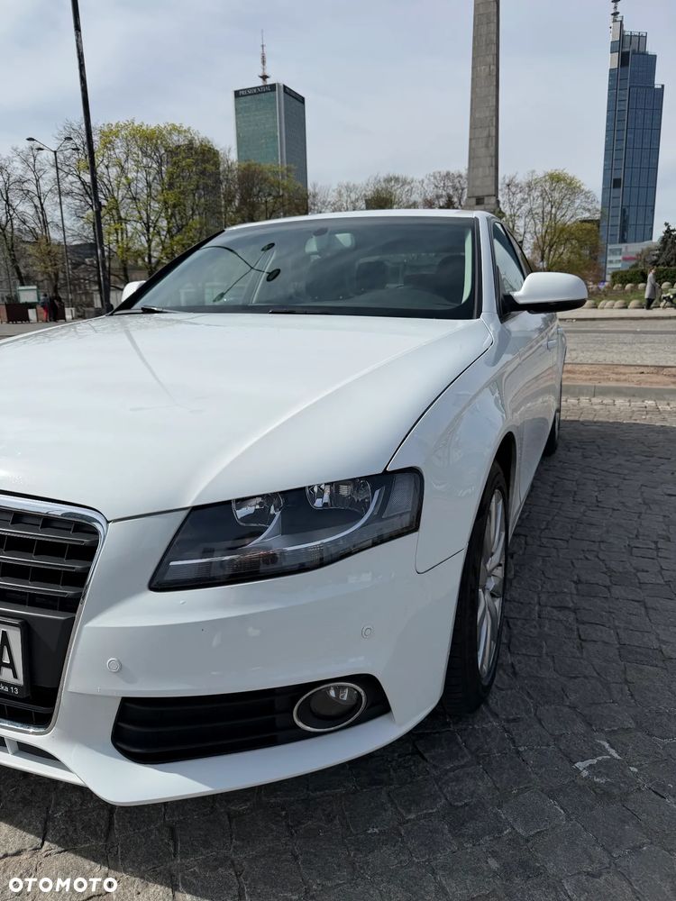 Audi A4 Limousine 2.0 TFSI quattro S tronic Ambiente - 2