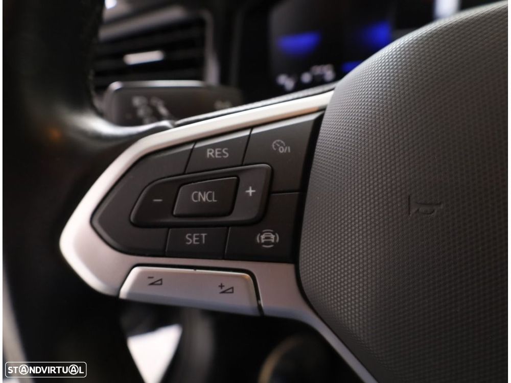 VW Polo 1.0 TSI Urban - 23