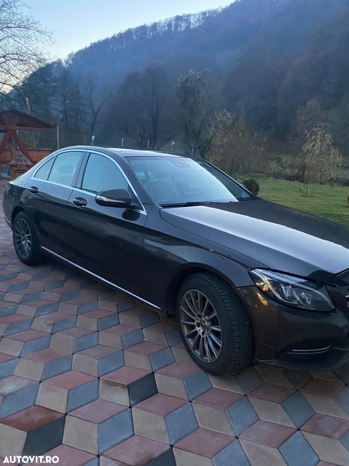 Mercedes-Benz C - 1
