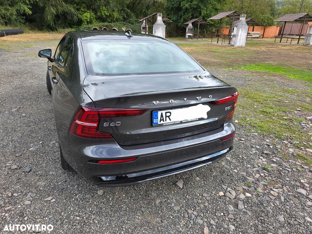 Volvo S60 B5 B AWD Ultimate Dark - 3