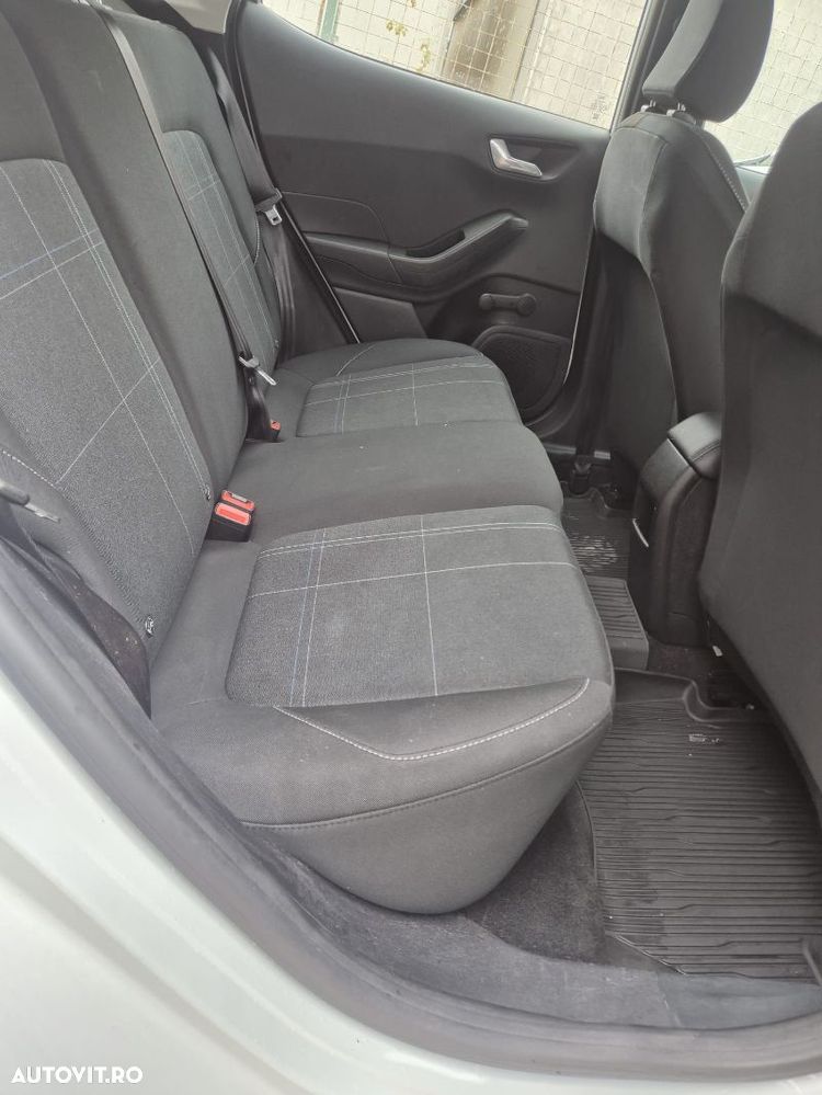 Ford Fiesta - 14