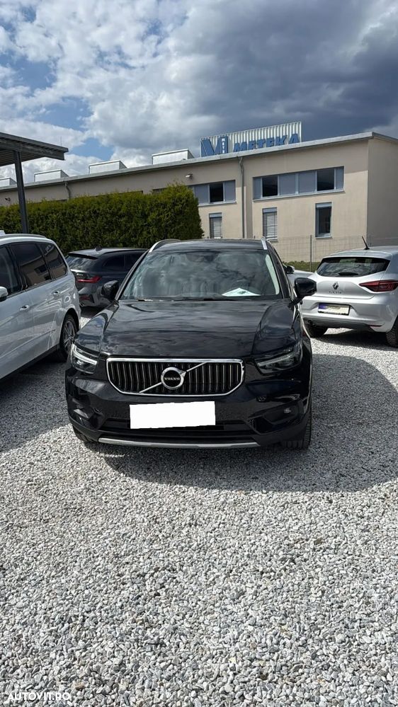 Volvo XC 40 T2 AT8 Momentum - 10