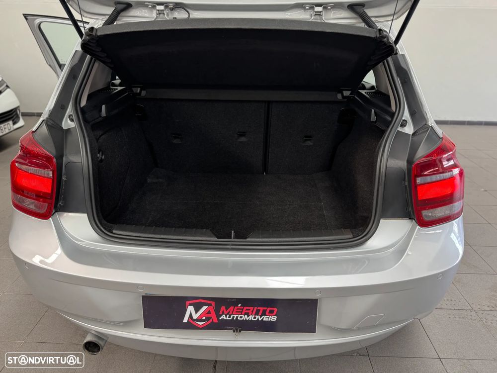 BMW 116 d EfficientDynamics Edition Urban Line - 24