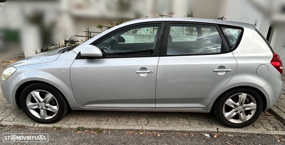 Kia Ceed 1.6 CRDi EX - 8
