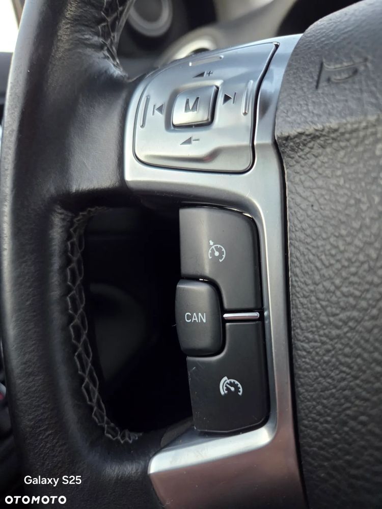 Ford Mondeo 2.0 TDCi Titanium - 19