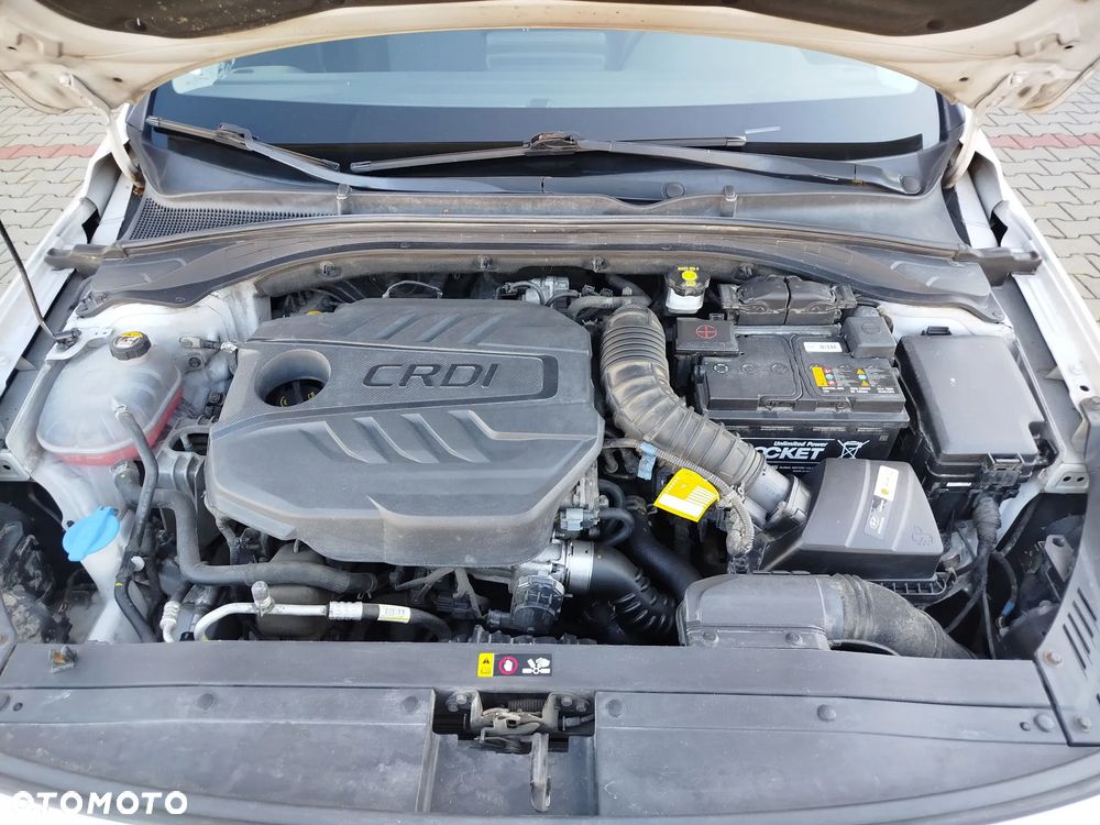 Hyundai i30 1.6 D Classic + - 17