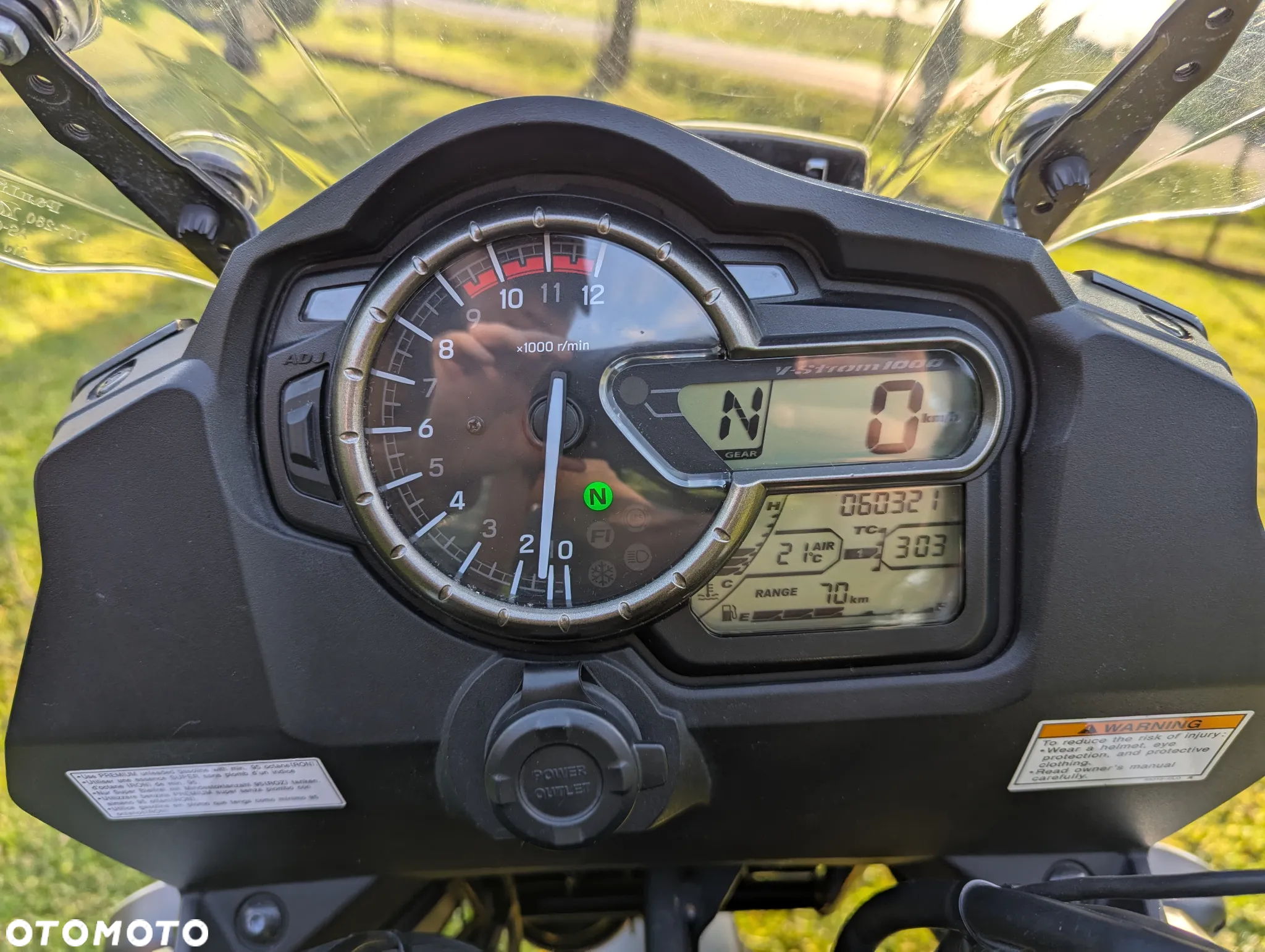Suzuki DL - 12