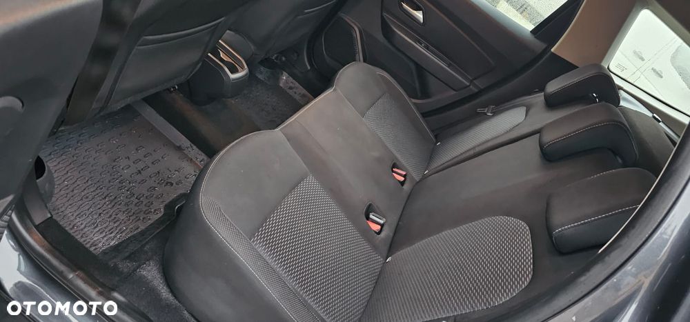 Dacia Duster Blue dCi 115 4WD Comfort - 13