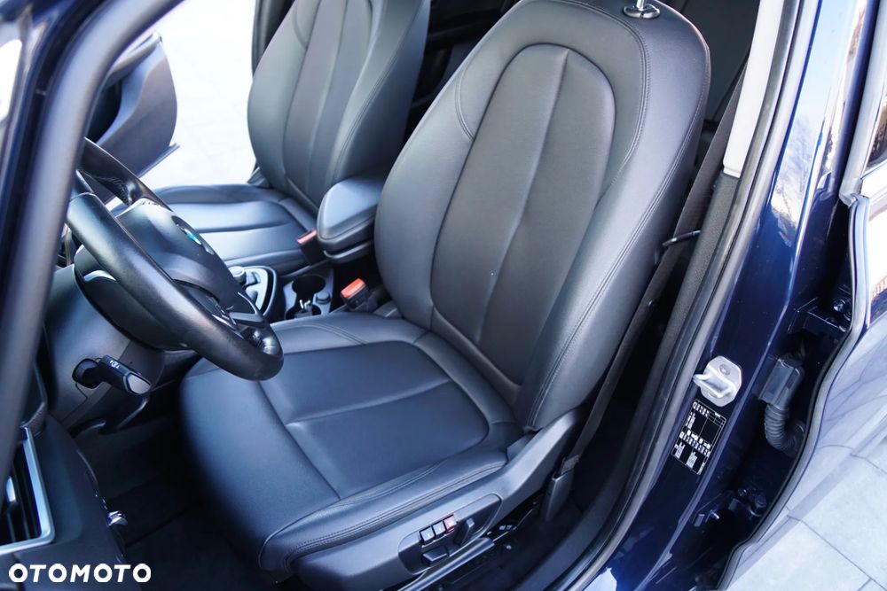 BMW Seria 2 218d Advantage sport - 26
