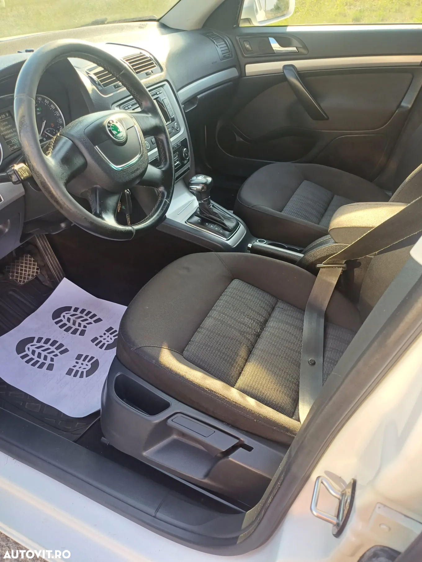 Skoda Octavia 1.6 TDI DPF DSG Active - 6