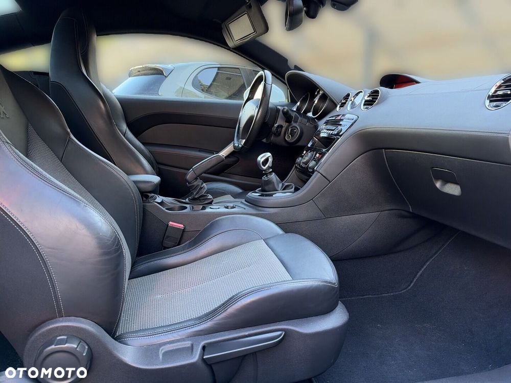 Peugeot RCZ 1.6 THP - 12