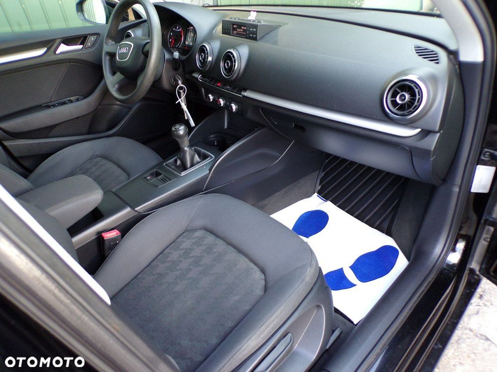 Audi A3 Sportback - 25