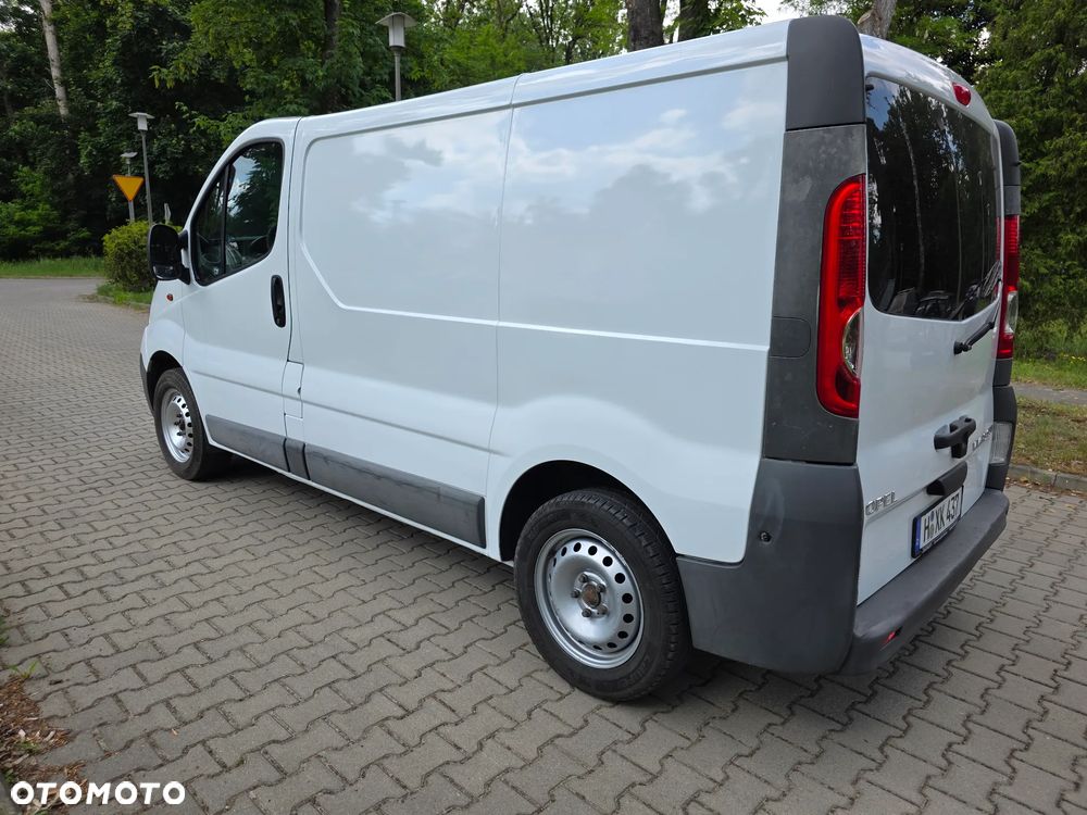 Opel Vivaro - 7