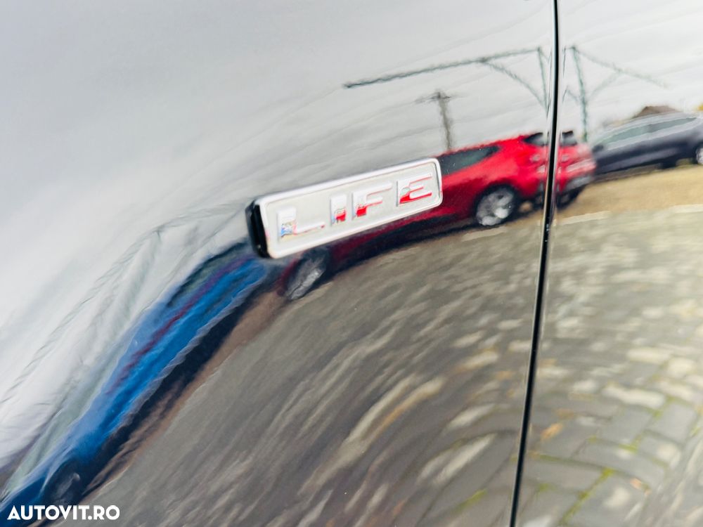 Volkswagen Polo - 23