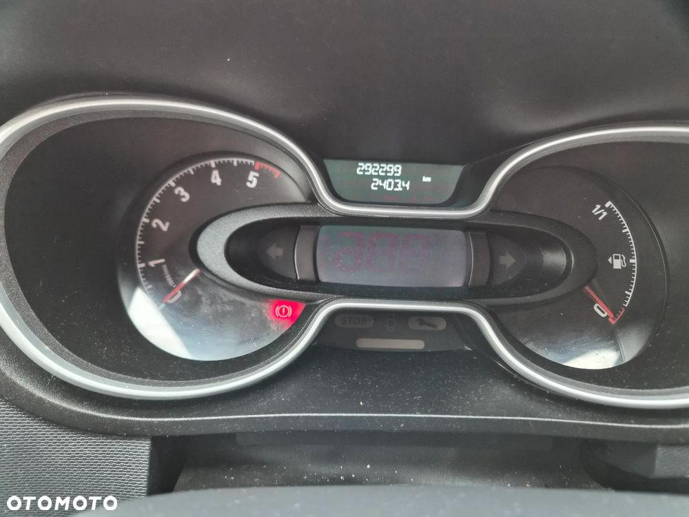 Opel Vivaro L2H1 2.9t Sport - 4