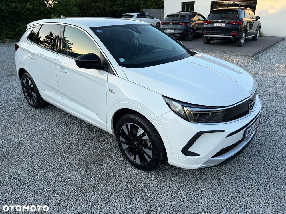 Opel Grandland 1.6 DI Automatik Business Elegance - 19