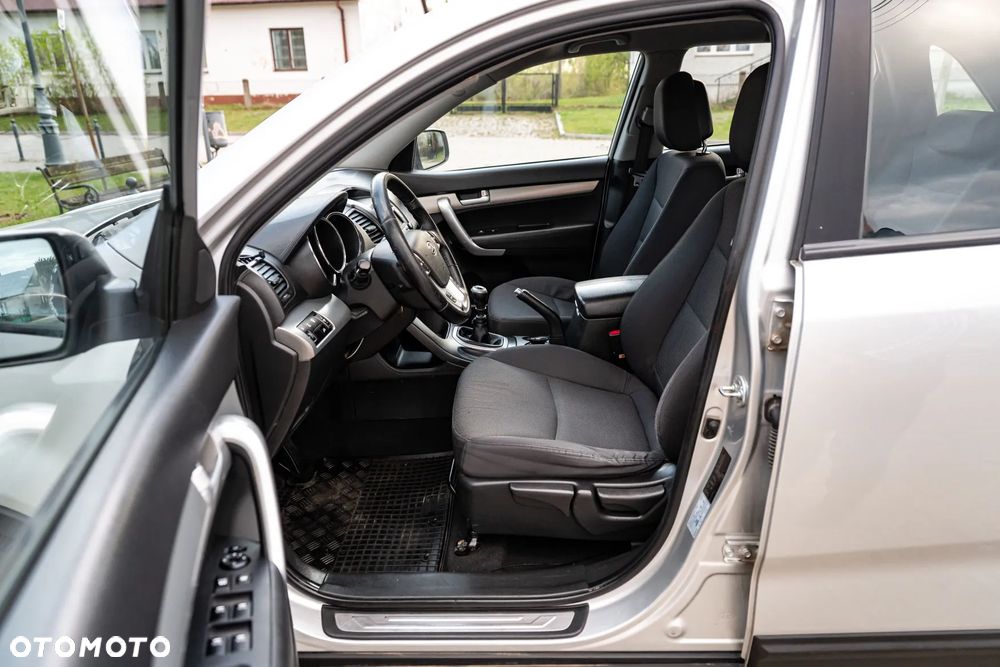 Kia Sorento 2.0 CRDI L 2WD - 11