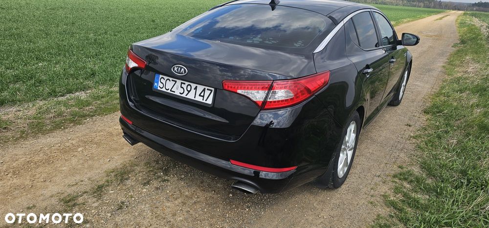 Kia Optima - 11