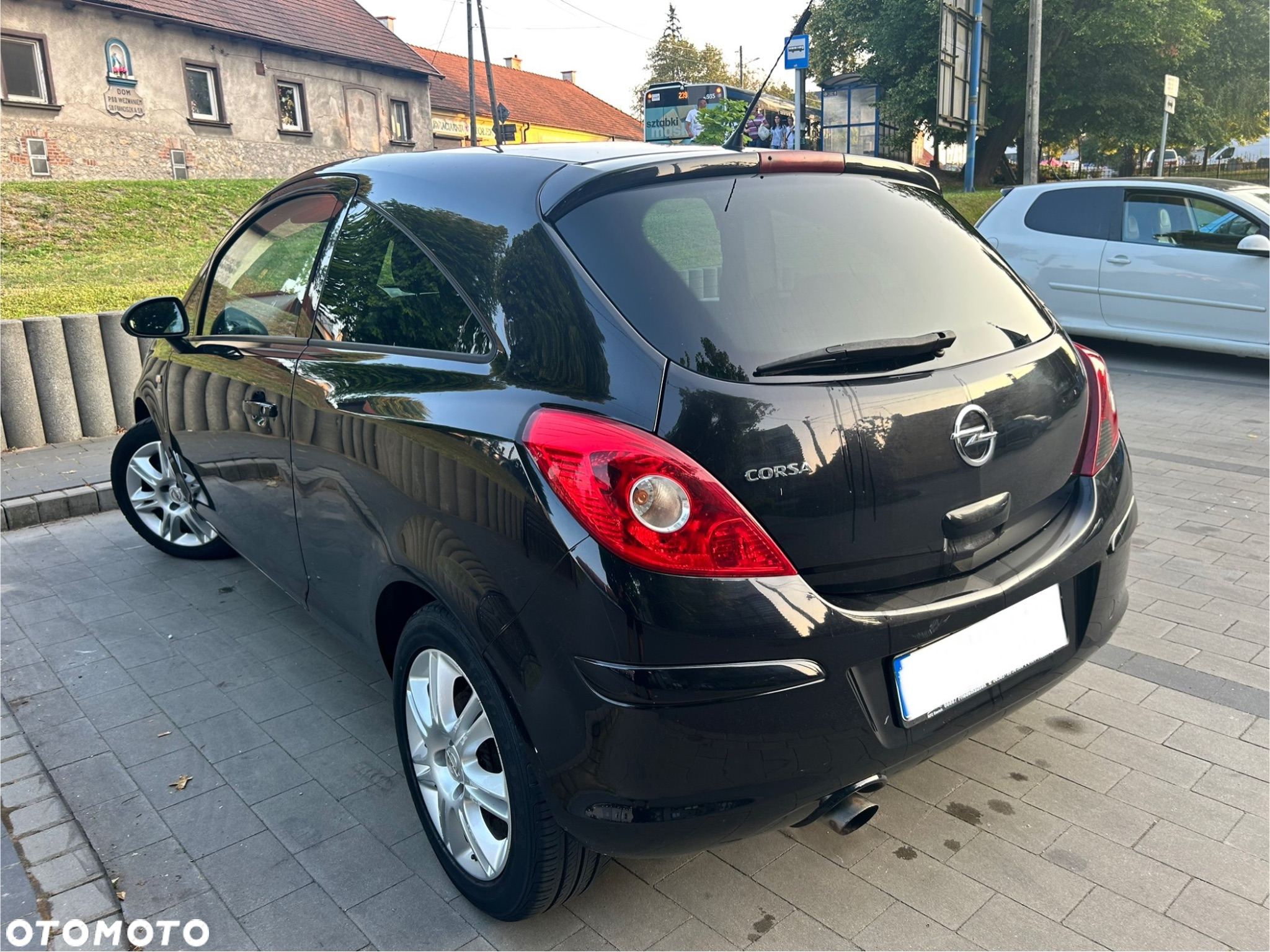 Opel Corsa 1.4 16V Sport - 8