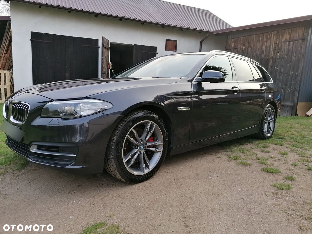 BMW Seria 5 520d Luxury Line - 2