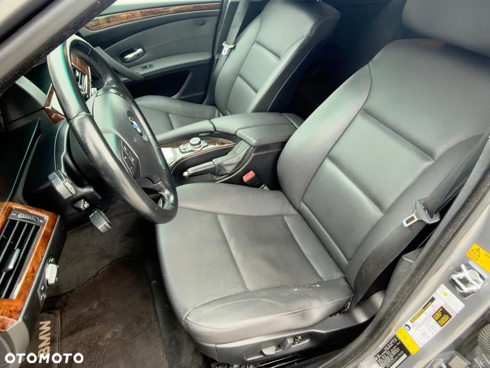 BMW Seria 5 - 16