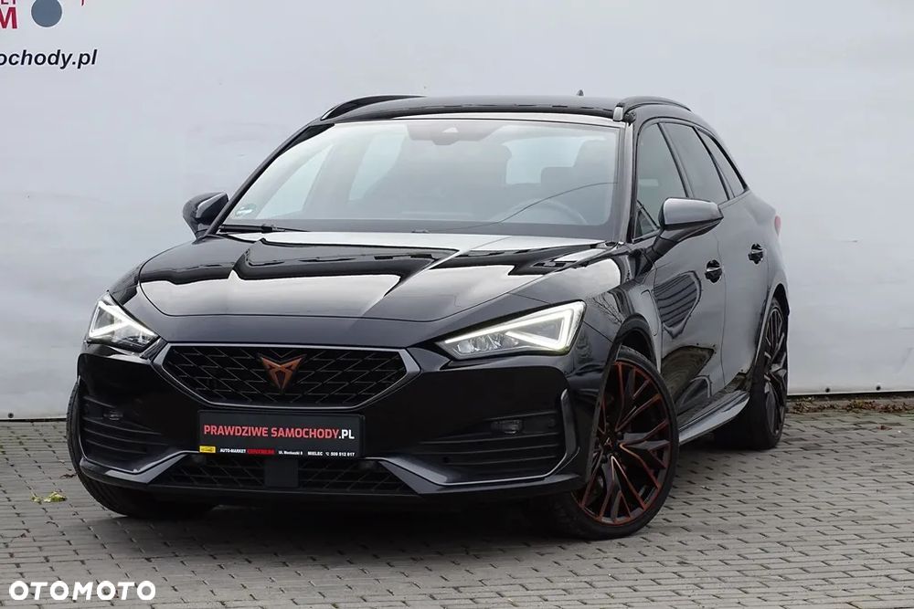 Cupra Leon Sportstourer 1.4 e-Hybrid (180 kW System) VZ CUP - 8