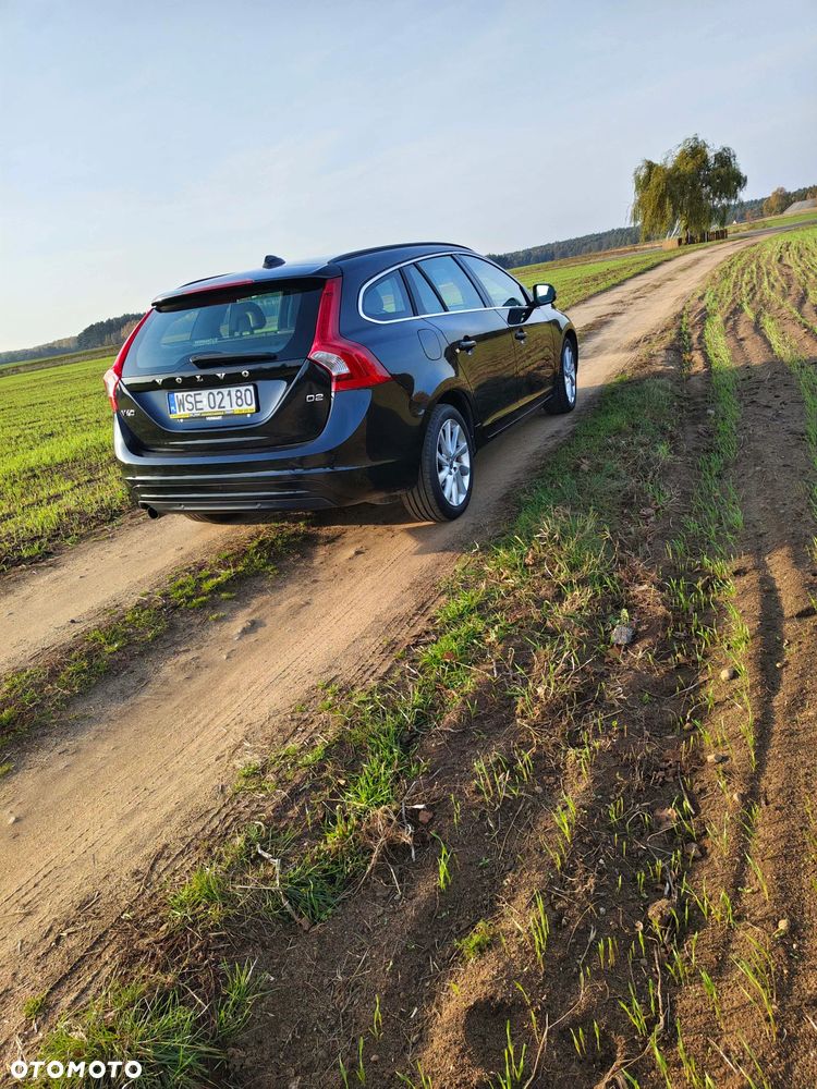 Volvo V60 2014 photo 4