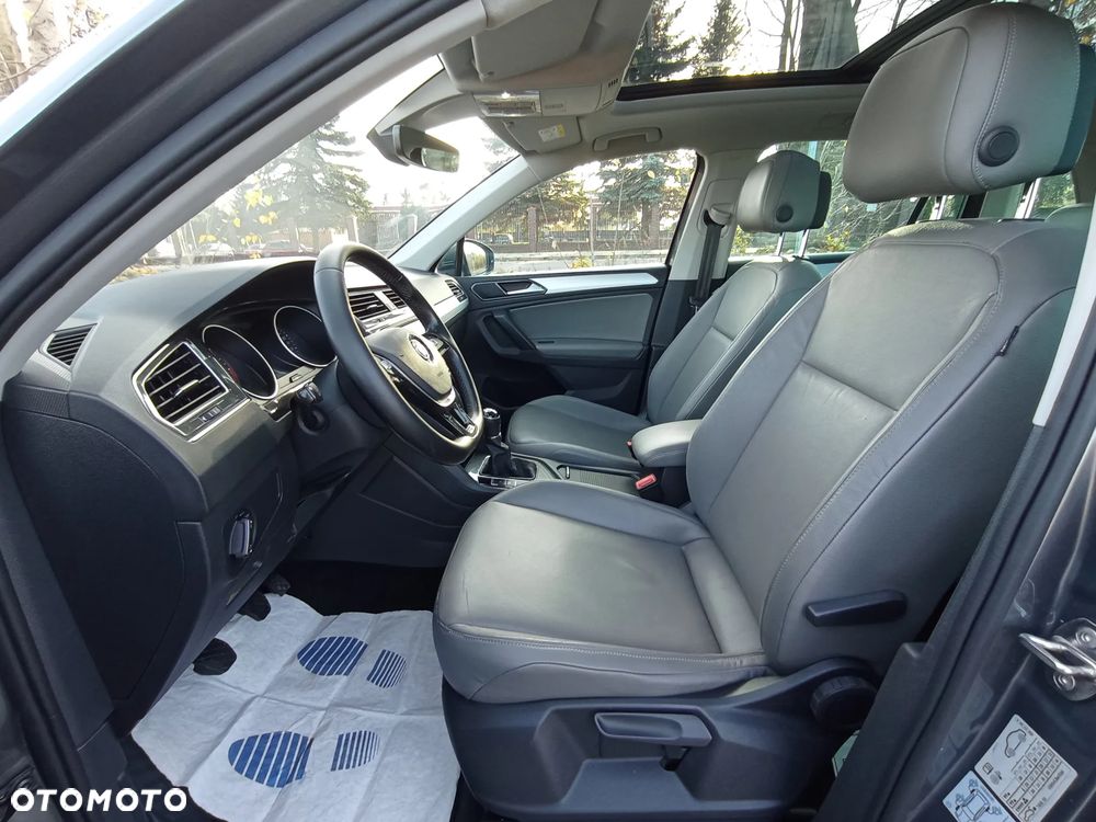 Volkswagen Tiguan - 19